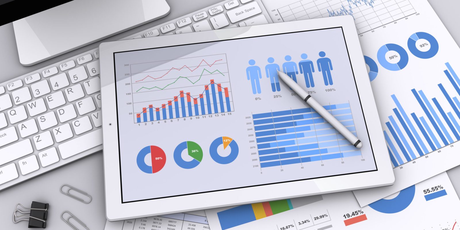 ビジネス資料とタブレットPC、ビジネスインテ